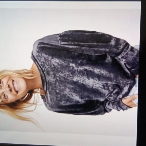 We The Free Milan Crushed Velvet Sweatshirt Burnout Fairy Womens Xs Loose - Picture 5 of 10